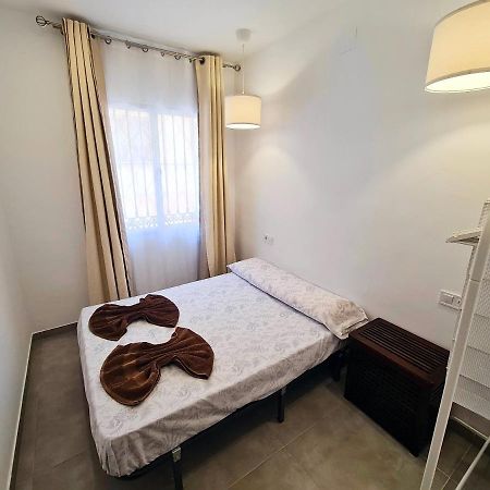 Estudios Tisifone La Cala Del Moral Екстер'єр фото